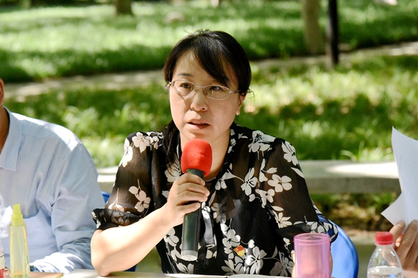 b4a3240393984f639727dc272825f730.jpg 党总支书记苏蓉同志讲话.JPG