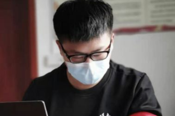 de8ac873603e4c3cafaafb03ad212629.jpg 草业1802班崔天亮工作.jpg