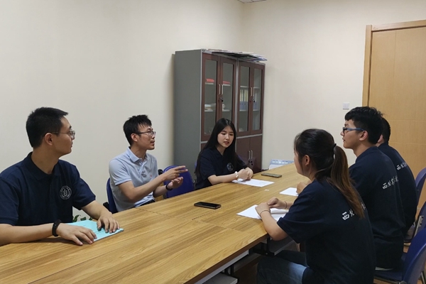 5f5743d3a8684c329d07df70cd5fa6a6.jpg 陈文青副教授强调外出注意事项_副本.jpg